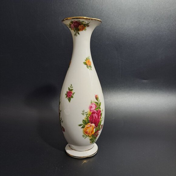 Royal Albert Old Country Roses Fine China Bud Vase Floral Gold Trim Vintage - Picture 5 of 7